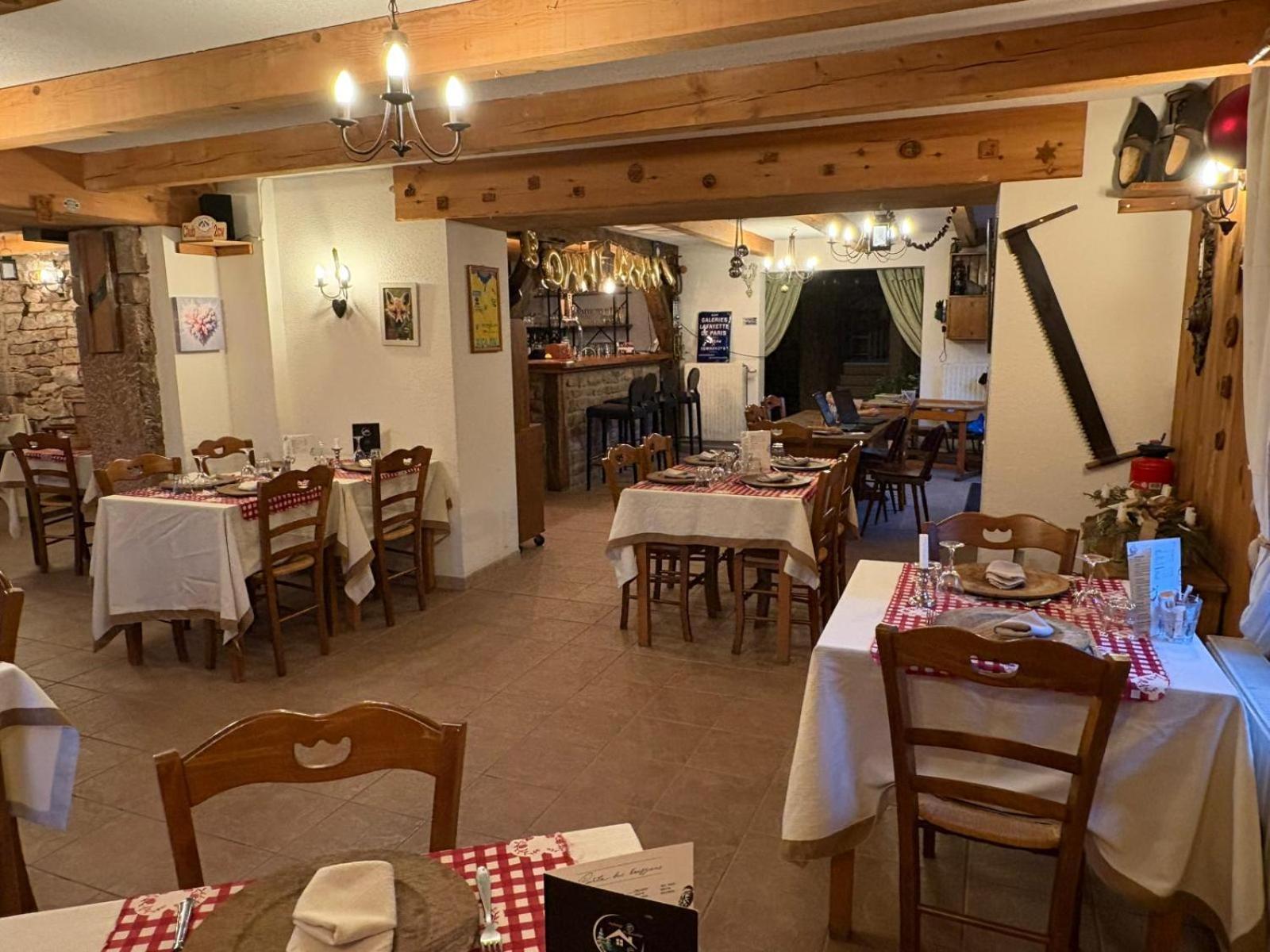 Auberge Du Ruxelier J&D Cheniménil エクステリア 写真